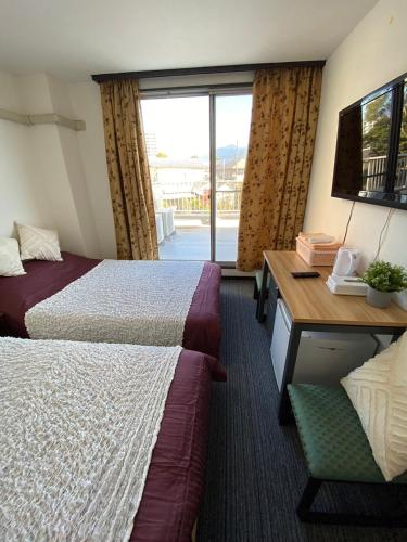 room detail thumbnail 0