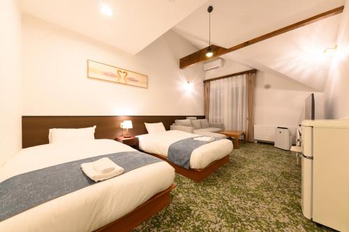 Deluxe Twin Room with Sea View