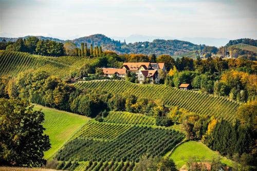 Sattlerhof Genießerhotel & Weingut