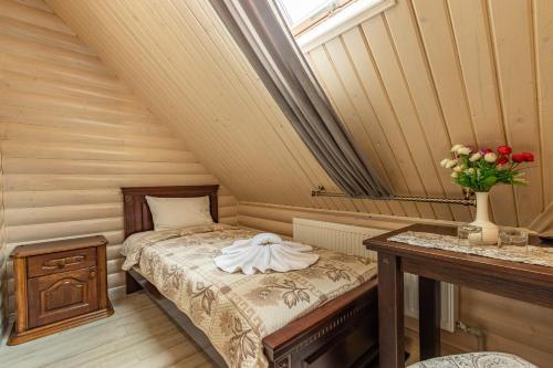 2 twin beds