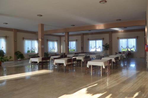 바/라운지, Pension Vergina in 베르기나