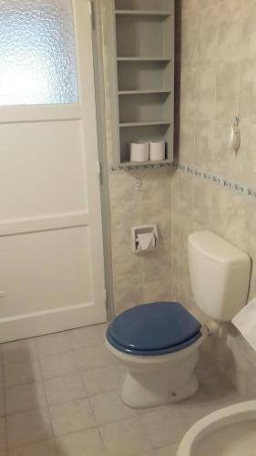 Holiday Home image 8