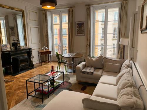 Appartement idéalement placé confortable et cosy à 800 m du Château