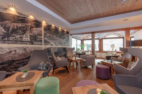 Bar/lounge, Hotel Hubertus in Solden