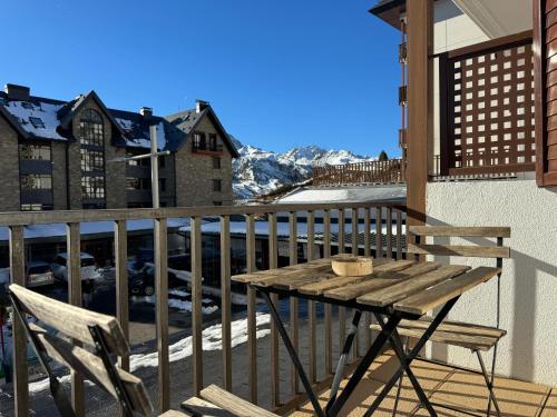 Estudio en Formigal con vistas a las pistas de esquí y garaje - Apartment - Formigal