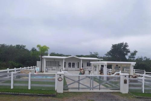 . Hermosa Casa de Campo