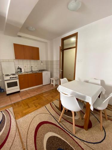 Apartman CENTAR in Требін