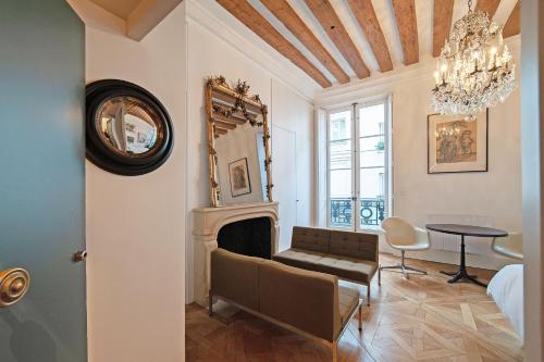 Pavillon Marais 1