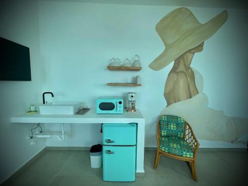 1 Corcega Beachfront Suites