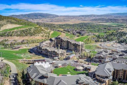 Grand Summit G410 Lodge Park City