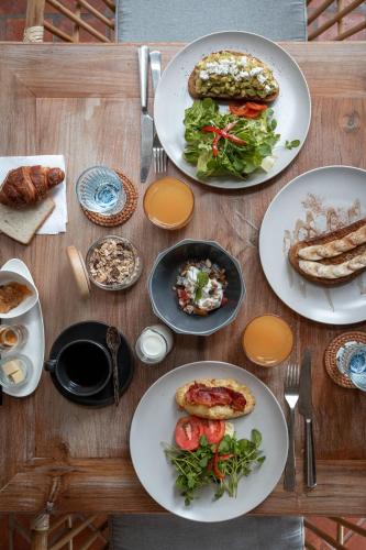 Chic stay HANA Boutique hotel