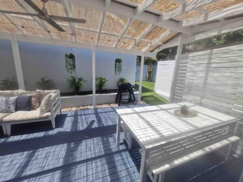 3-bed recently-renovated - now with aircon & heating - unit 1 in Shoal Bay