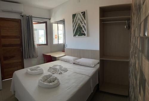 Deluxe Double Room image 6
