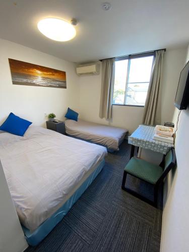 Economy Twin Room