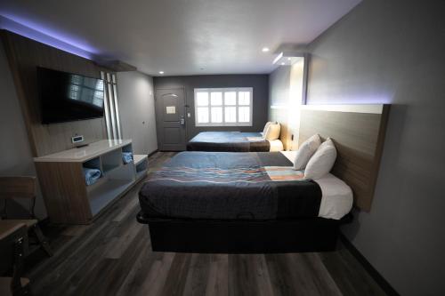Travelodge by Wyndham Whittier in Whittier, USA
