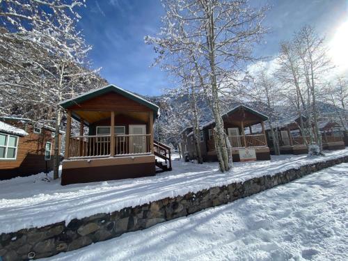 Ouray Riverside Resort - Inn & Cabins in อูเรย์ (โคโลราโด)
