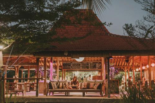 المنظر الخارجي, Mangroove Bay Boutique Hostel in بوموتيران