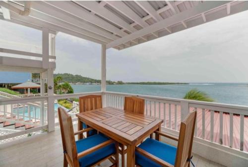 Sir Sea Villas of Roatan Sailfish 1 Bed 1 Bath