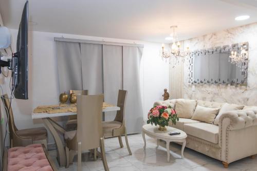 SU APARTAMENTO NEIVA CON AIRE Acondicionado