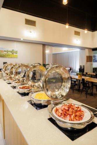 Mercure Kakadu Crocodile