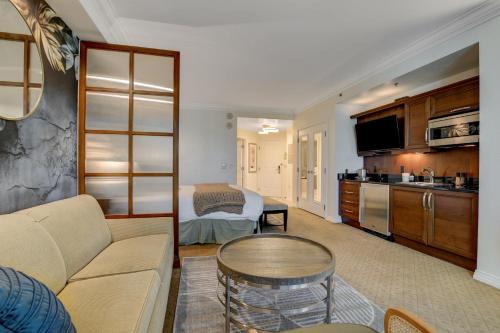 Jewel Suite w/balcony MGM SIGNATURE * 23rd FLOOR* STRIP VIEW, Las Vegas (Foto 8)