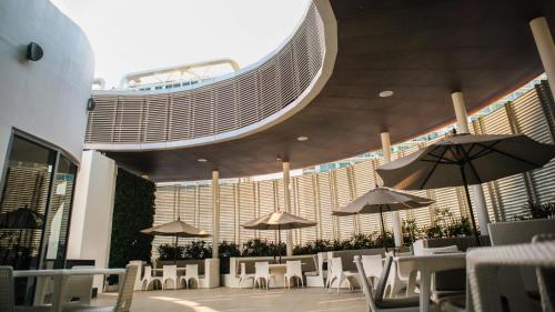Manila Philippines, Azure Urban Resort Staycation by Leroche near Ninoy Aquino International Airport 5