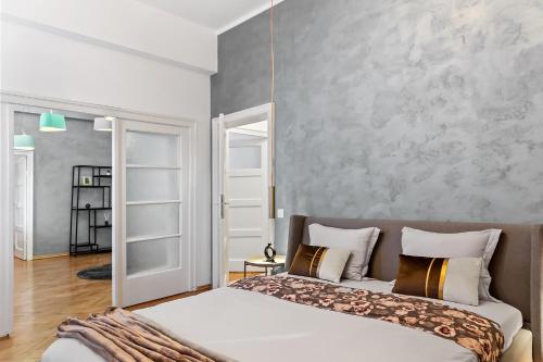 Two-Bedroom Apartment image 3