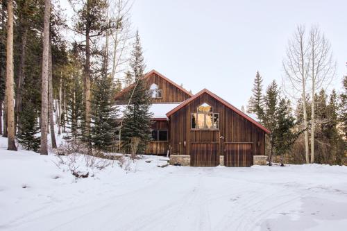 Stormbunker Paradise home in Sally Barber