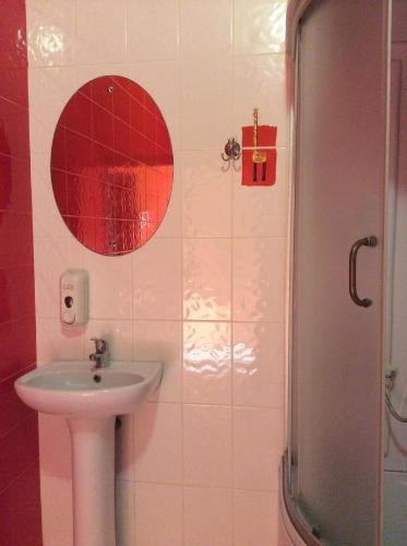 Hotel Africa - image 5