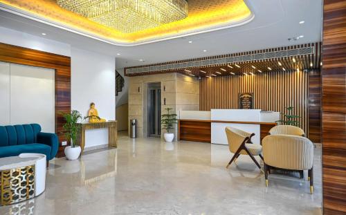 Classio Royale By iO Hotels Near Golden Temple