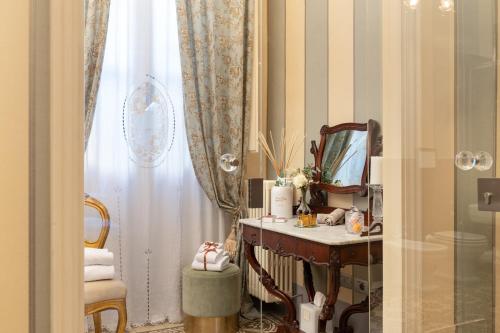 Piazza Pitti Palace - Residenza d'Epoca - image 2