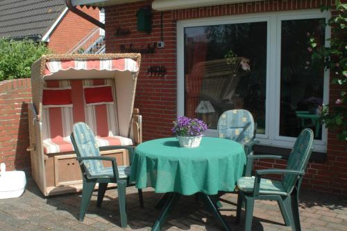Balkons/terase, Haus Ruhewinkel, Bungalow 1 in Alkersum