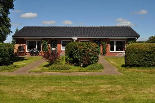 Haus Ruhewinkel, Bungalow 2 in Alkersum, Deutschland