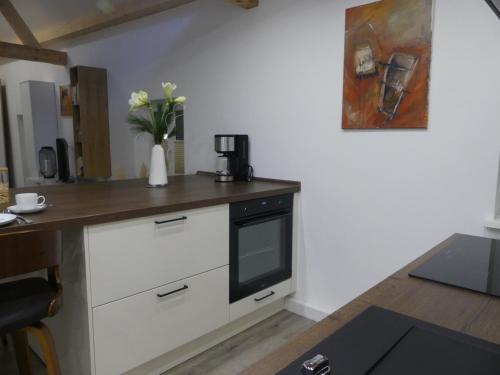 Konyha, Ferienwohnung Schwein gehabt in Weimar (Lahn)