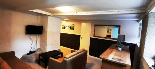  Cheap and very central basement apartment - Vindegade 53F in Odense