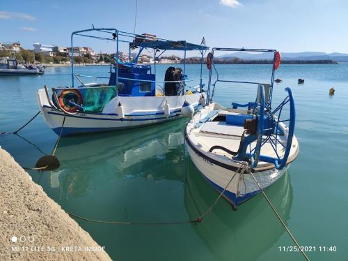 Beachhouse Kokkinos Pyrgos