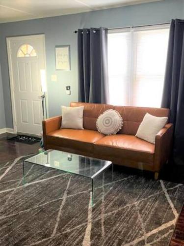 5 Bedrooms* Close to Downtown Charlotte