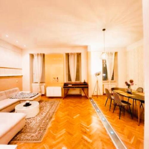 Urban Chic Retreat! Stadtapartment, zentrale Lage, Vienna (photo 2)