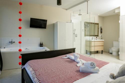 Les Suites Les Suites