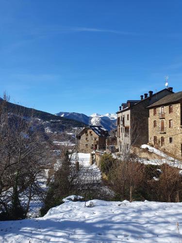 Espectacular Chalet de Montaña Pirineos, Burg