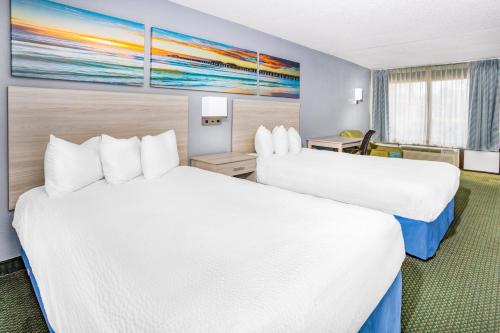 Days Inn & Suites by Wyndham Colonial