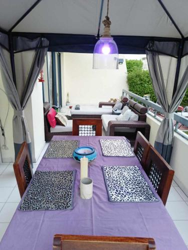 Jumeirah Beach Villa near หาดว่าว