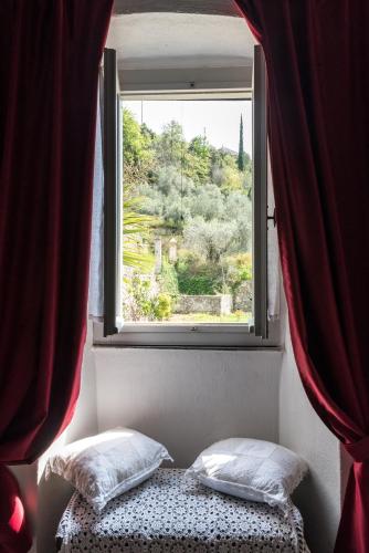 Double Room with Private Bathroom image 8
