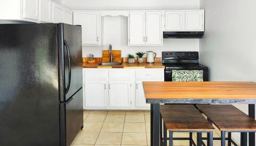 Kitchen, Fresh & Bright Private Suite in Lower Sackville