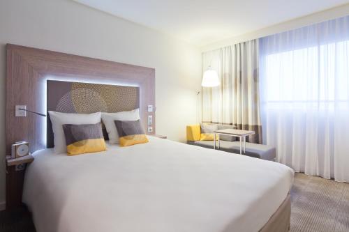Novotel Warszawa Centrum - image 2