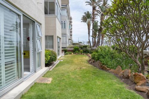 Charming Beachfront Apartment