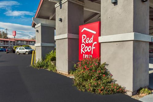 Red Roof Inn Redding