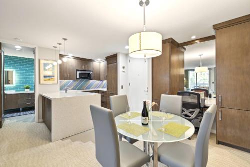 Brooks Beach Vacations Villa C205 Oceanside in Oceanside, USA