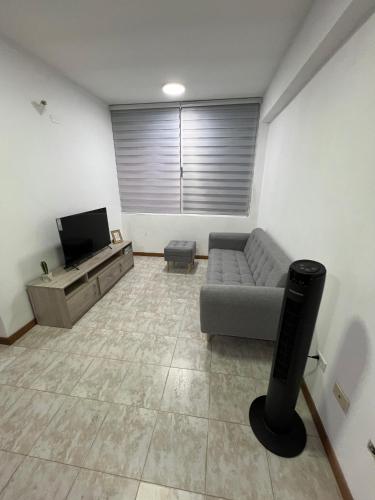 Shared lounge/TV area, Apartamento Diagonal a Hesperia y Dunas in El Vinedo Valencia