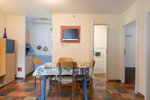 設施, Ebermannsmühle (Ebermannsmuhle) in 勞莎